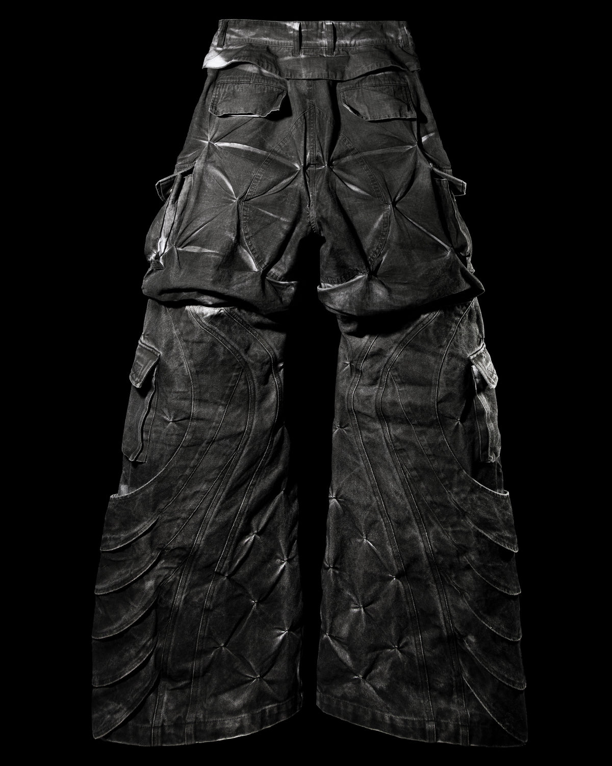‘CARBON’ CONVERTIBLE CARGO PANTS